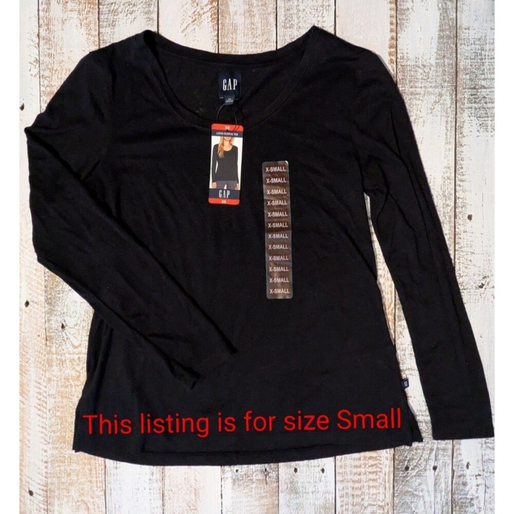 NWT Gap Black Scoop Neck Long Sleeve Tee Women's Small Classic Pullover